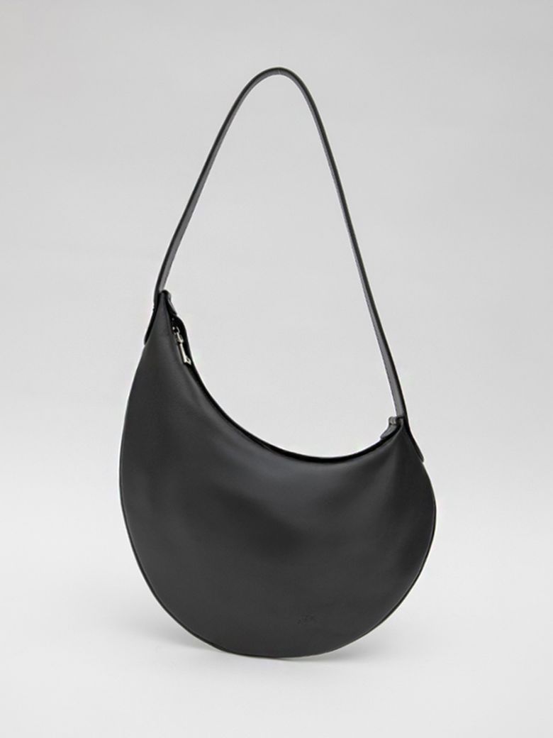 SIGNATURE LEATHER SOFT PEBBLE SHOULDER BAG(B-2443)