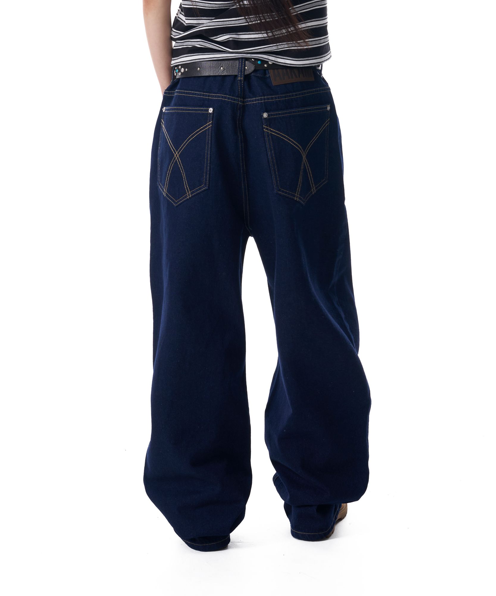 MUSINSA公式 | AAKAM Tapered Denim Pants (Dark Blue)