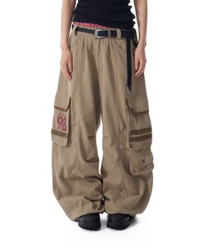 98 Knee Pin-Tuck Contrast Cargo Pants (Beige)