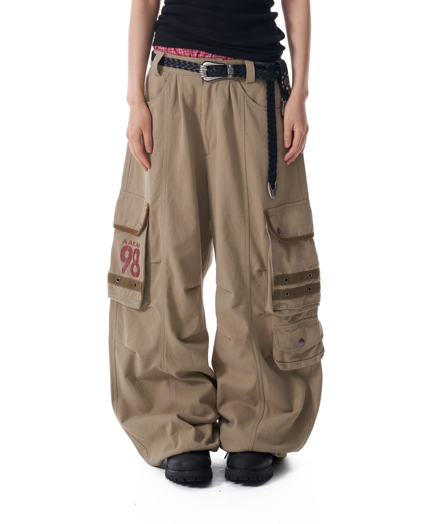 ★AAKAM★ 98 Knee Pin-Tuck Contrast Cargo Pants MUSINSA | AAKAM 98 Knee Pin-Tuck Contrast Cargo Pants (Beige)