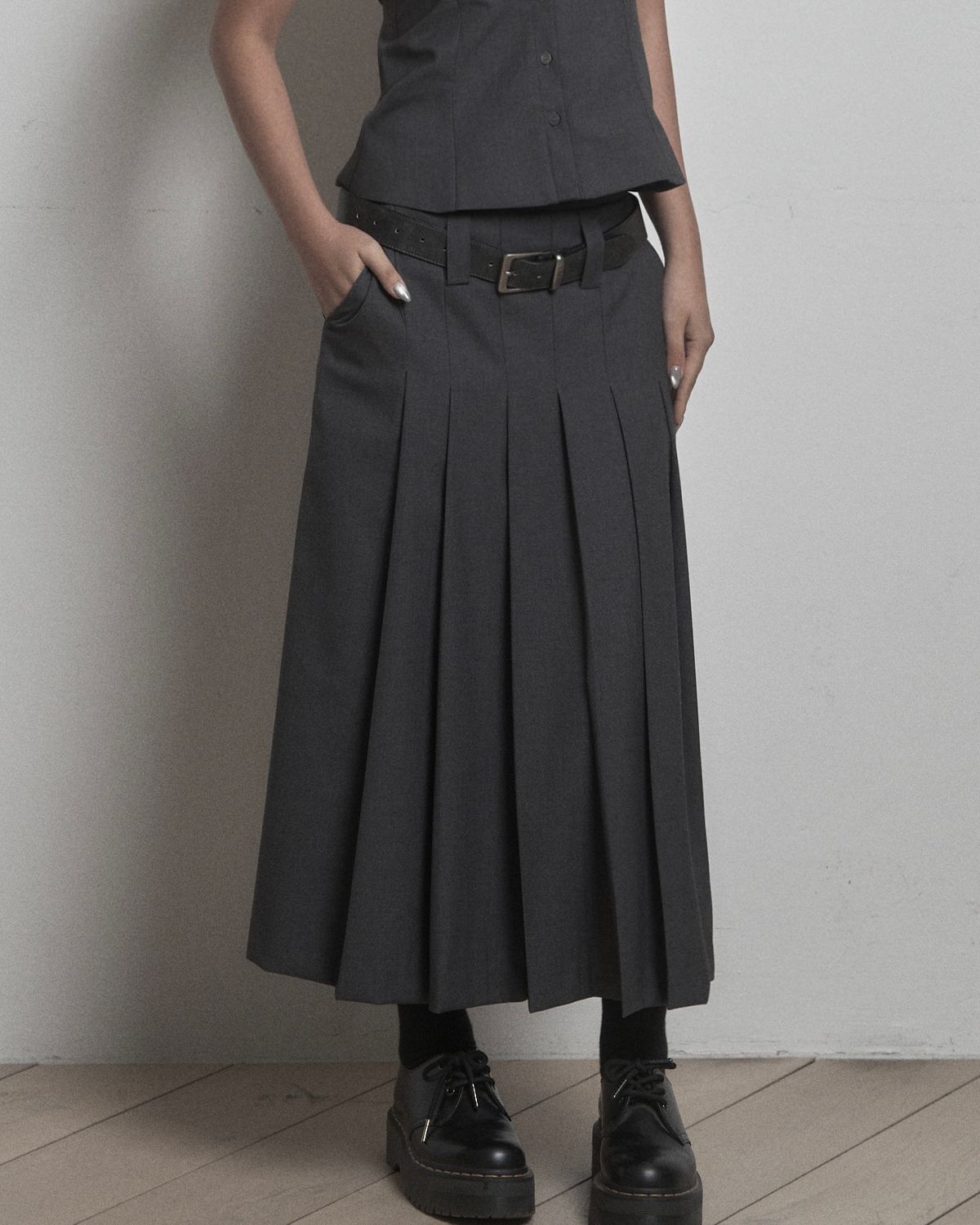 카키포인트(KHAKIPOINT) Pleats Long Skirt (gray)