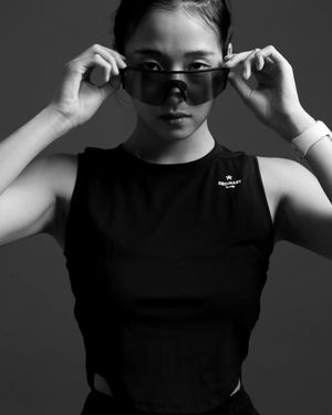 Womens Logo Sleeveless Black