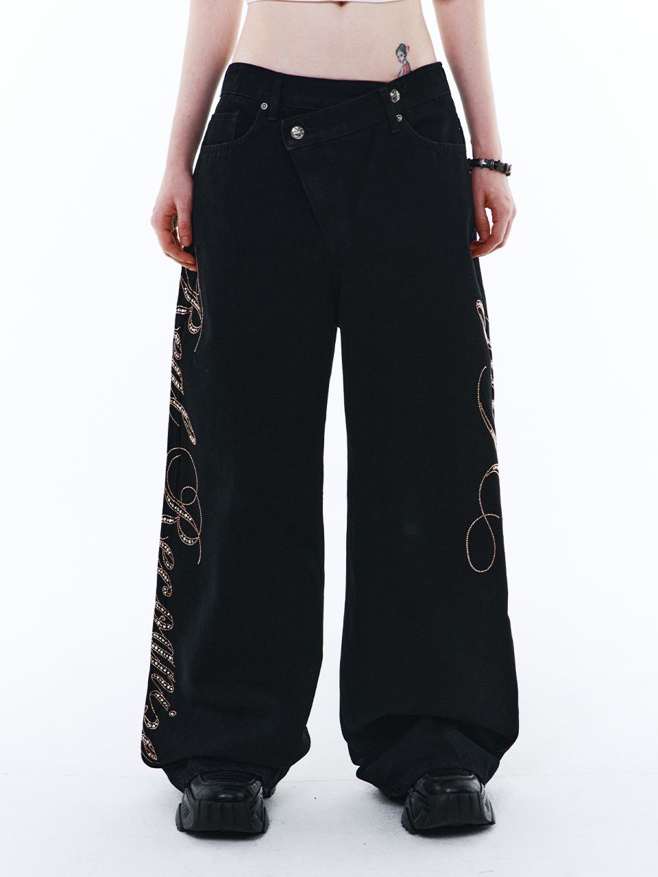 MUSINSA | L.E.E.Y YEEL SIDE CUBIC DENIM PANTS BLACK