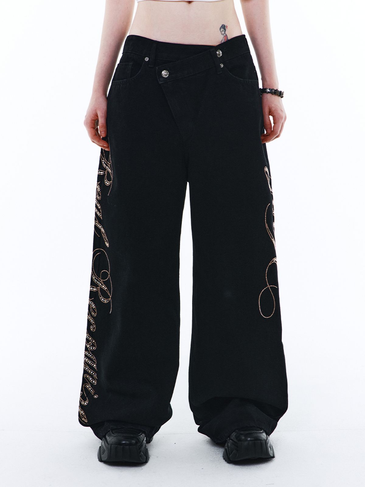 와이이이엘(YEEL) YEEL SIDE CUBIC DENIM PANTS BLACK