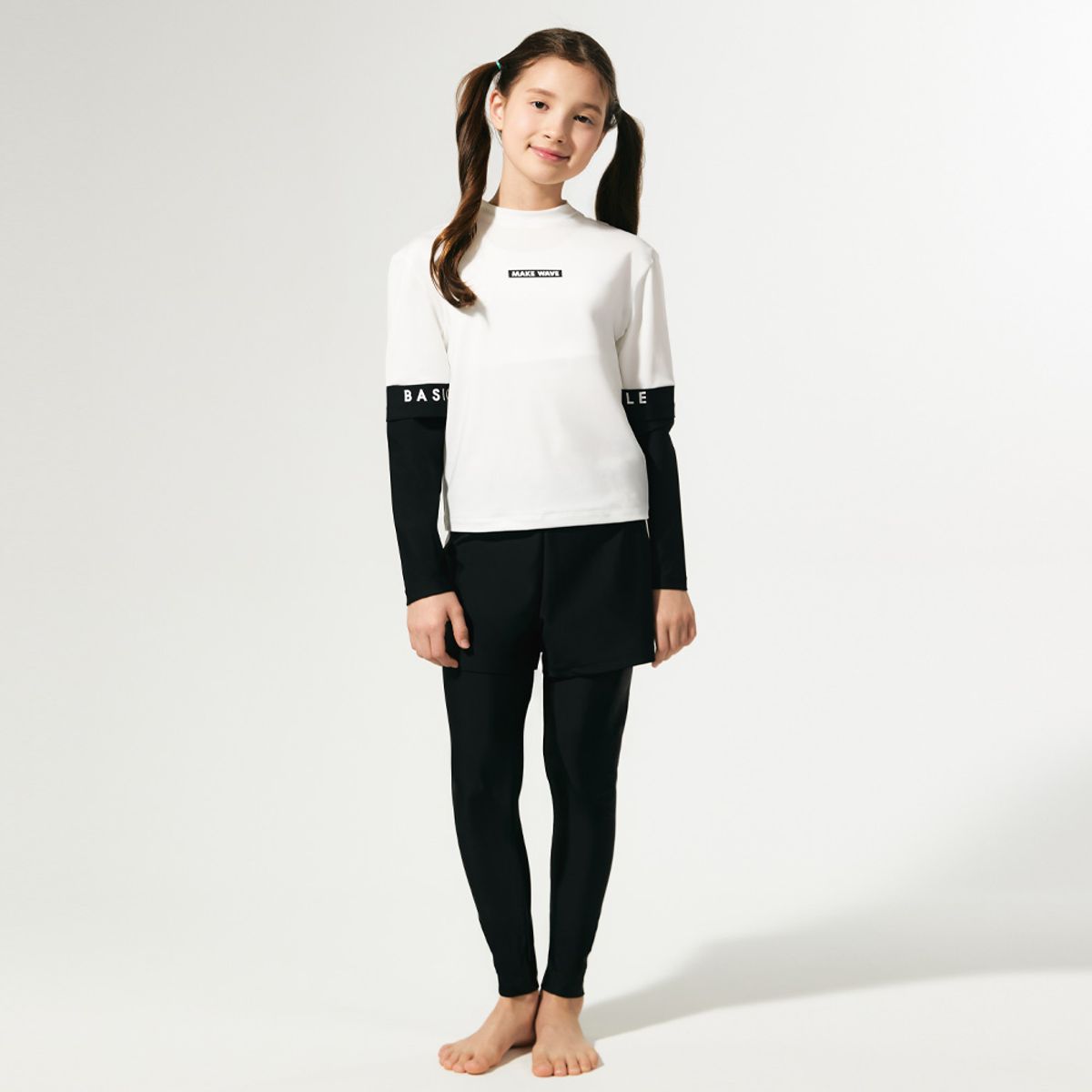베이직엘르(BASIC ELLE) 여아동 화이트 래쉬가드 워터레깅스 비치반바지 세트 BEG-Y601H