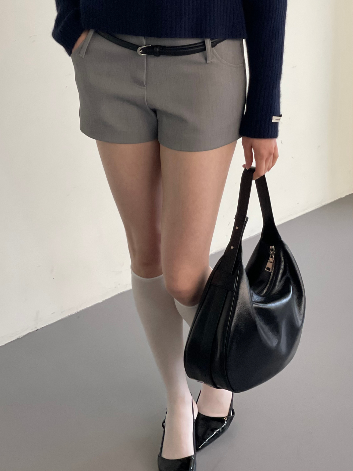 아소뷔오(ASSOVIO) 투웨이 호보백 TwoWay Hobo Bag  Black - 블랙, 다크브라운