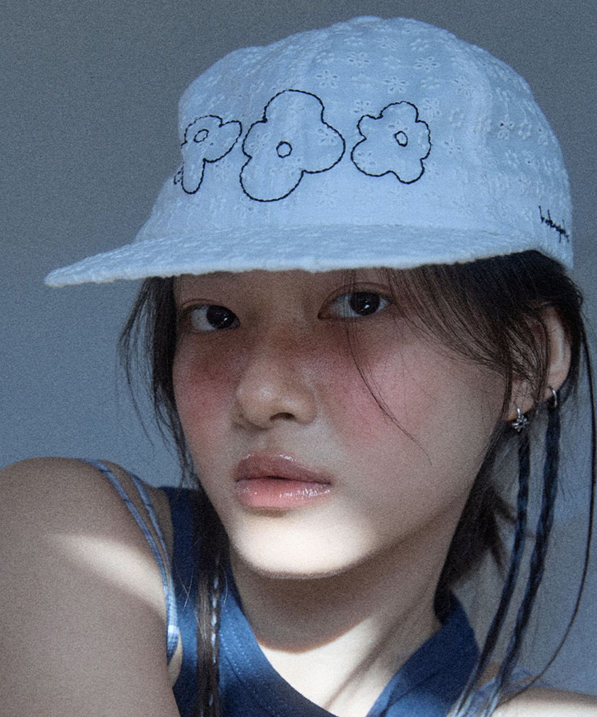 호쿠스포쿠스(HOKUSPOKUS) 레이스 볼 캡_화이트