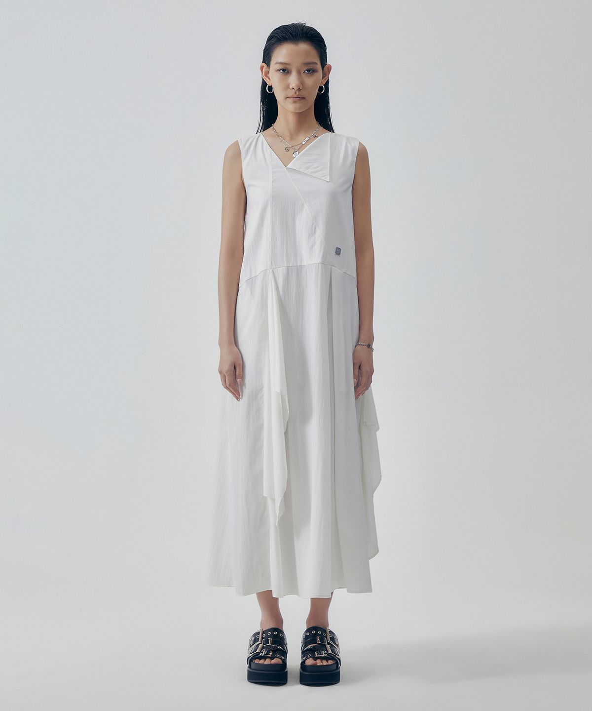 트리밍버드(TREEMINGBIRD) Overlay Draped Sleeveless One-piece [ White ]