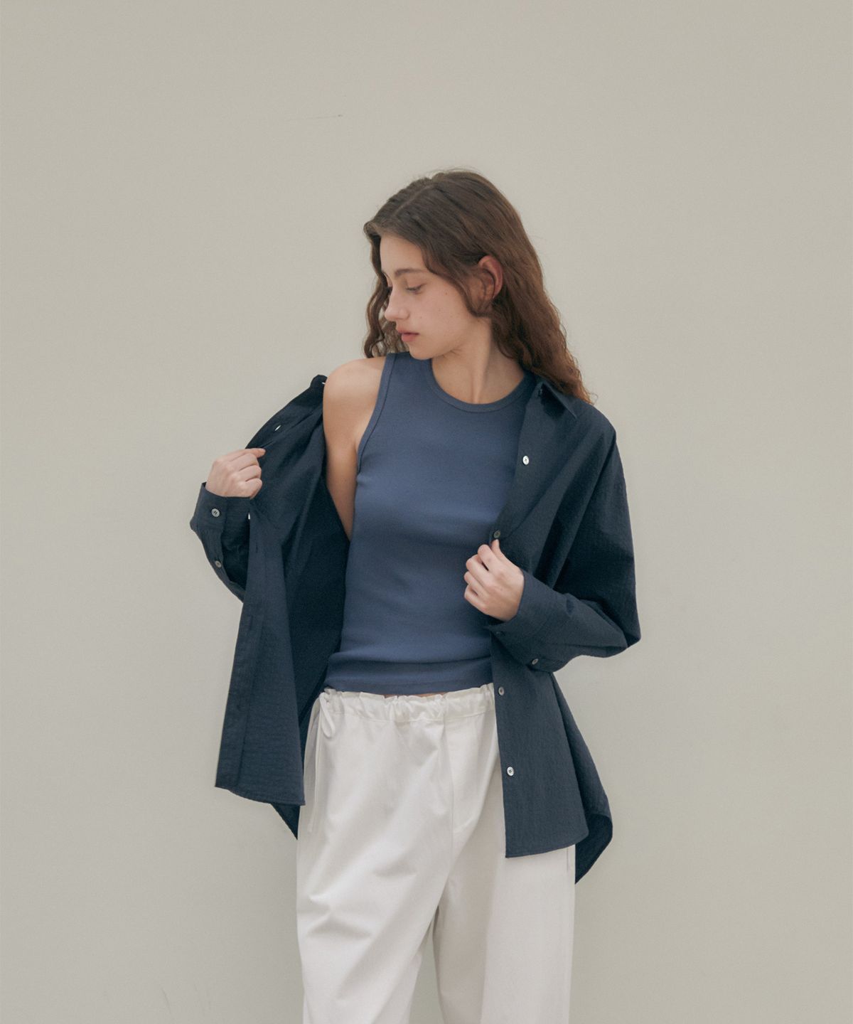 더마고(THEMARGOT) 시어 스트라이프 셔츠_navy