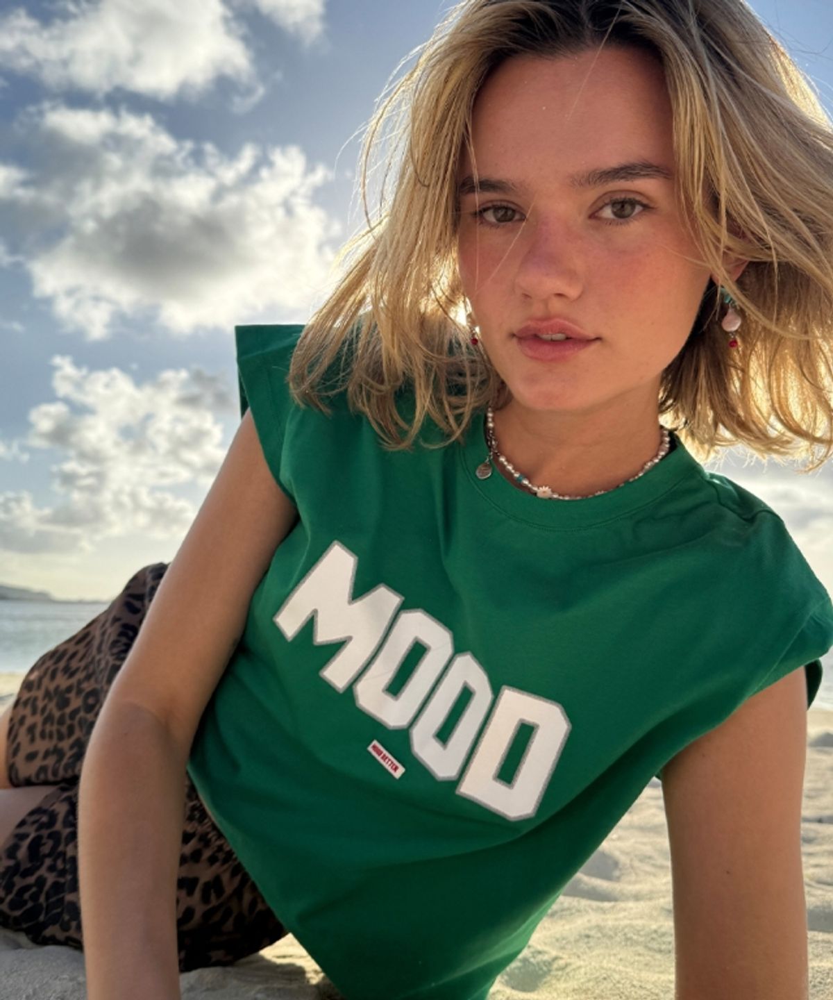 무드베러(MOODBETTER) MOOD STITCH LOGO BASIC FIT T SHIRTS GREEN