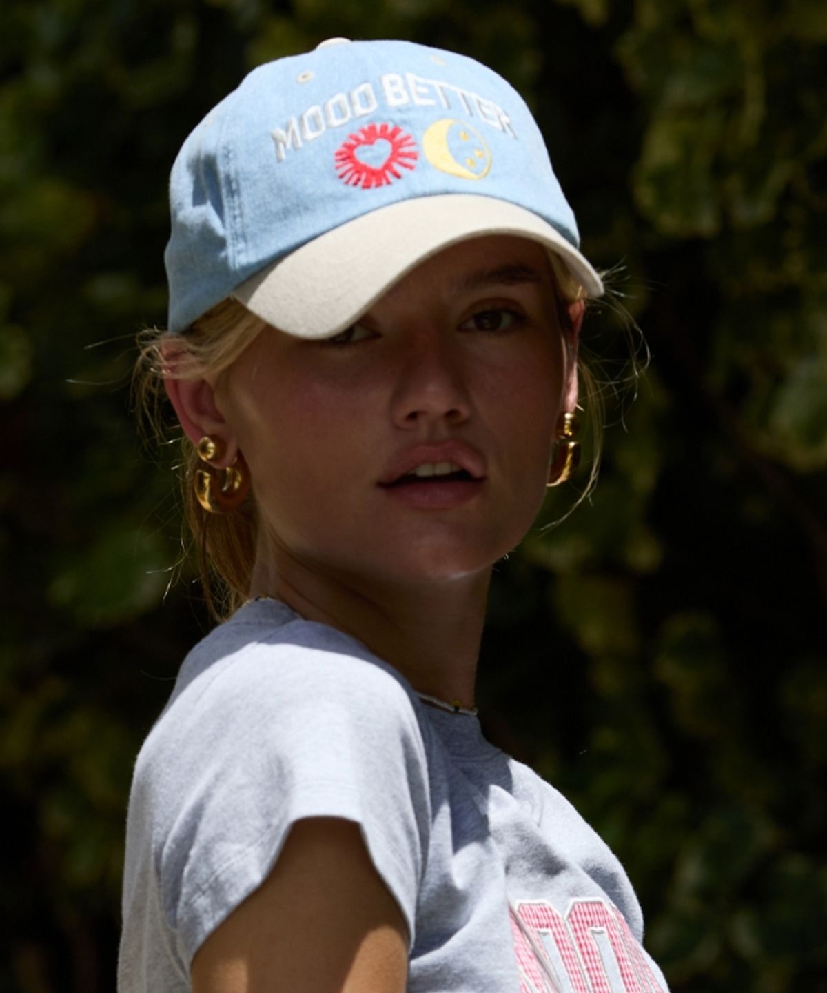 무드베러(MOODBETTER) SYMBOL BALL CAP BLUE BEIGE