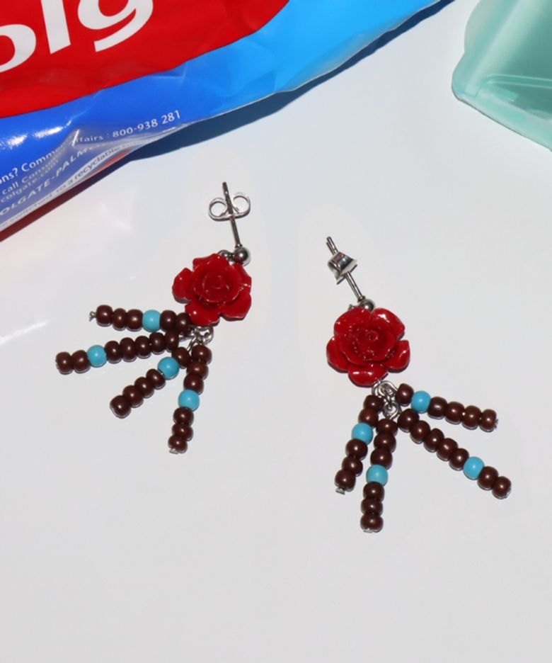 ROSE EARING