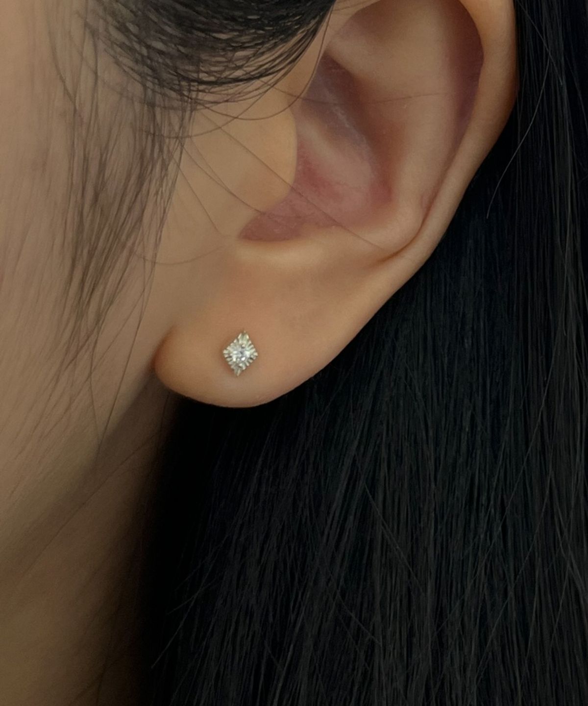 바라두(BARADU) [BARADU 925] Rhombus cutting piercing (single)