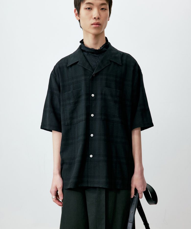Convertible Collar Half Shirt - Black Check