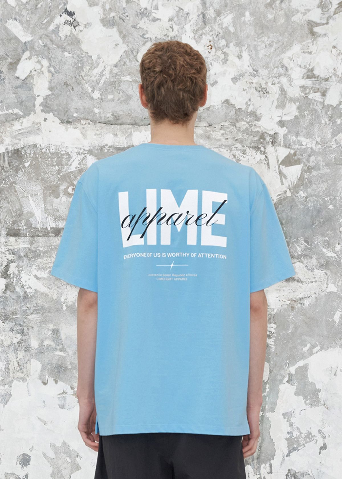 라임라잇 어패럴(LIMELIGHT APPAREL) 어패럴 라임 로고 티셔츠 (스카이 블루/화이트)