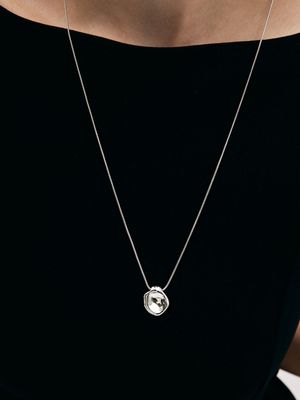 melting pendant necklace