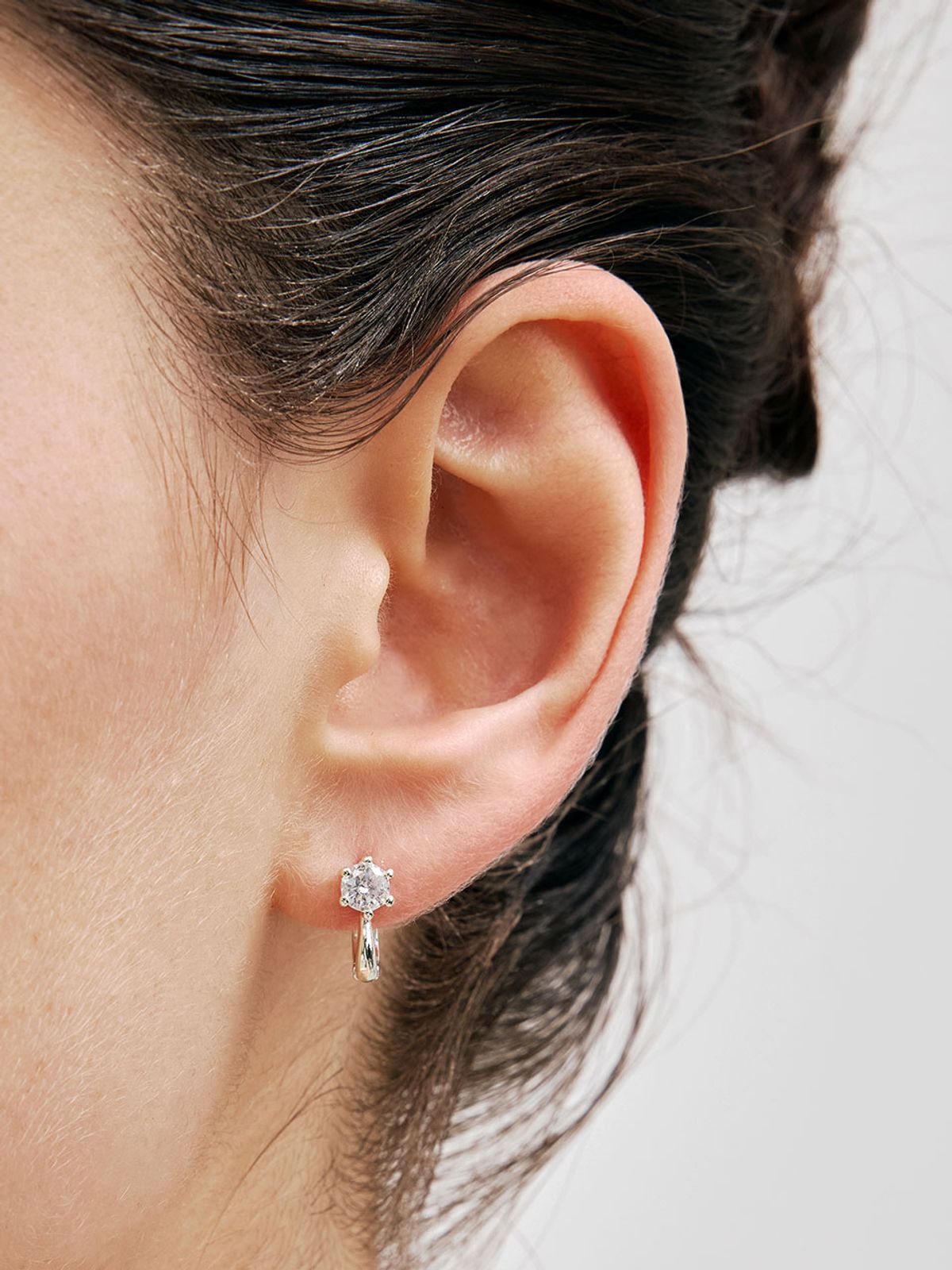 헤이(HEI) 6prong one-touch earring