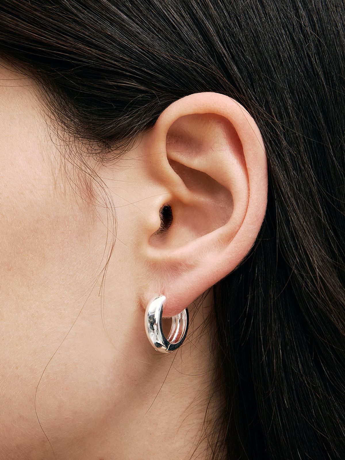 헤이(HEI) glossy basic one-touch earring
