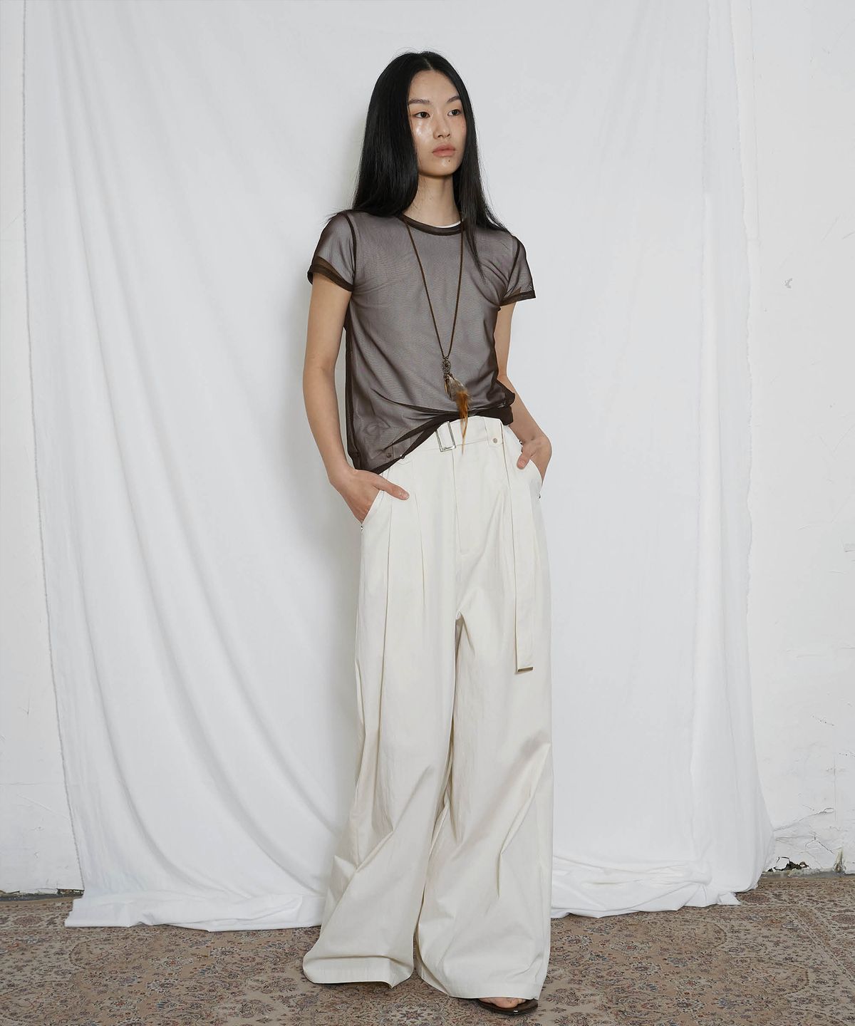 프롬웨얼(FROMWHERE) BELT DETAIL WIDE PANTS CREAM