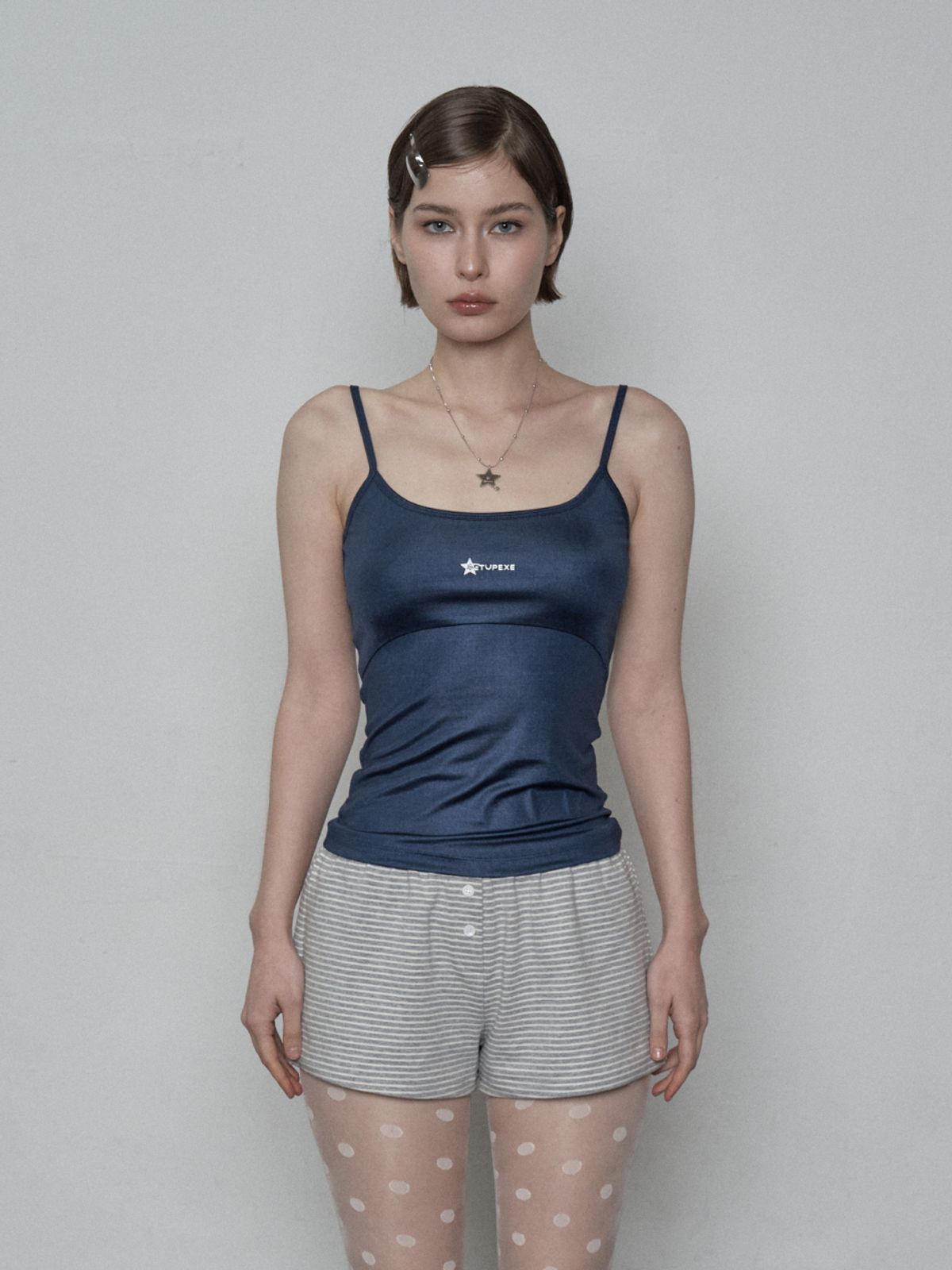 셋업이엑스이(SETUP-EXE) LOGO PEARL SLEEVELESS / NAVY