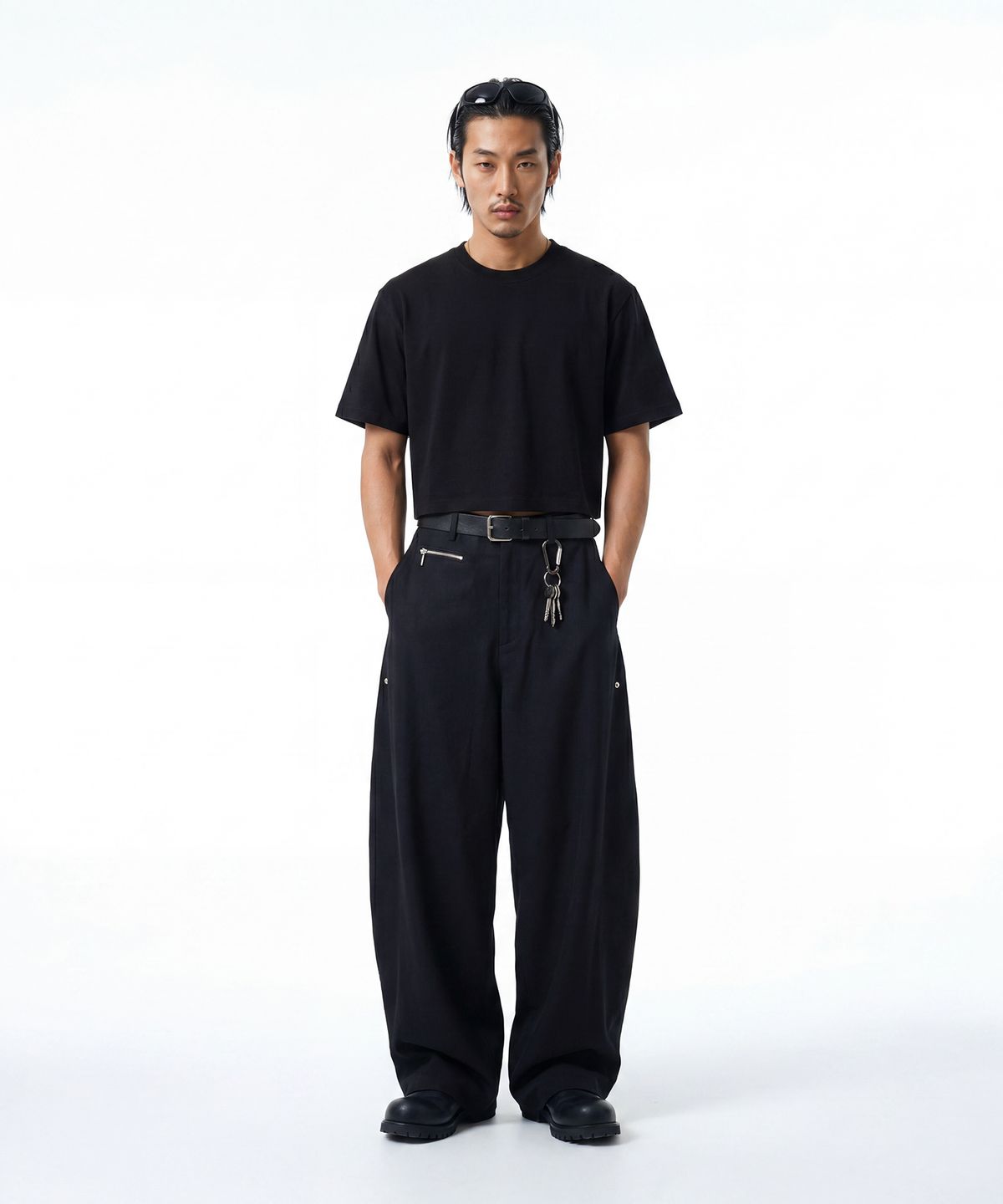 씨웨어 바이 더 지니어스(C WEAR BY THE GENIUS) 헤비웨이트 맨즈 크롭 티셔츠 블랙