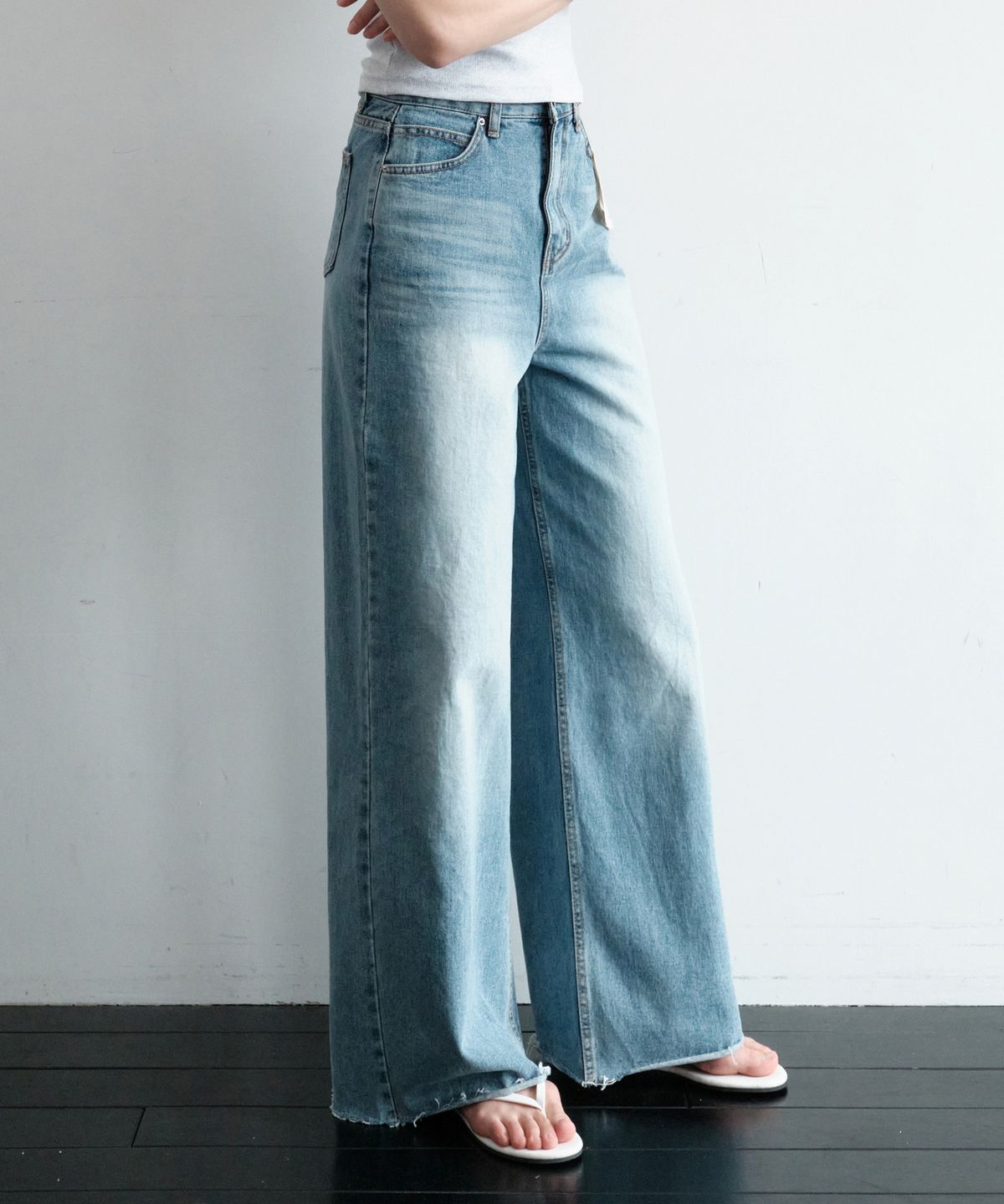 논앤논(NON AND NON) WIDE ONE WASHED DENIM_NSDP5258