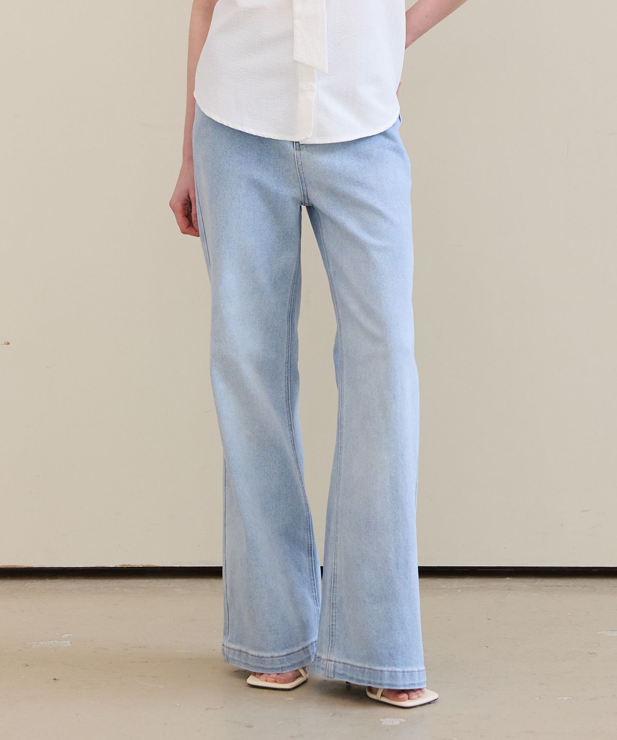 판도라핏(PANDORAFIT) Hidden Band Bootcut Denim