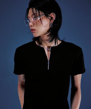 [0066] 하프집업 반팔 티셔츠