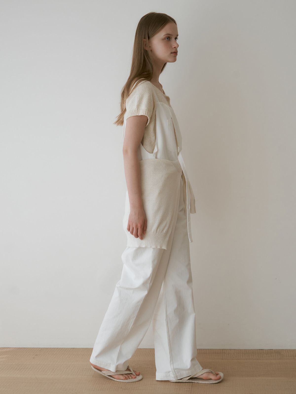 더미튼(THEMITTEN) Caramel overall pants (white)