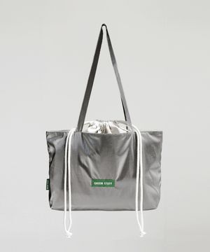 보트 스트링 쇼퍼백 66 메탈릭 나일론 - titanium silver M