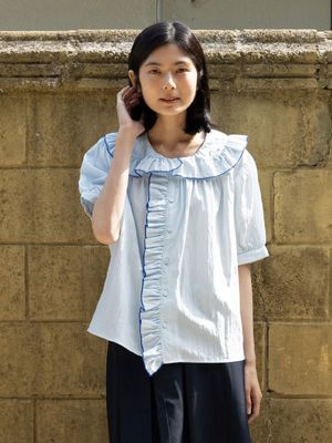 산토리니 프릴 블라우스_블루