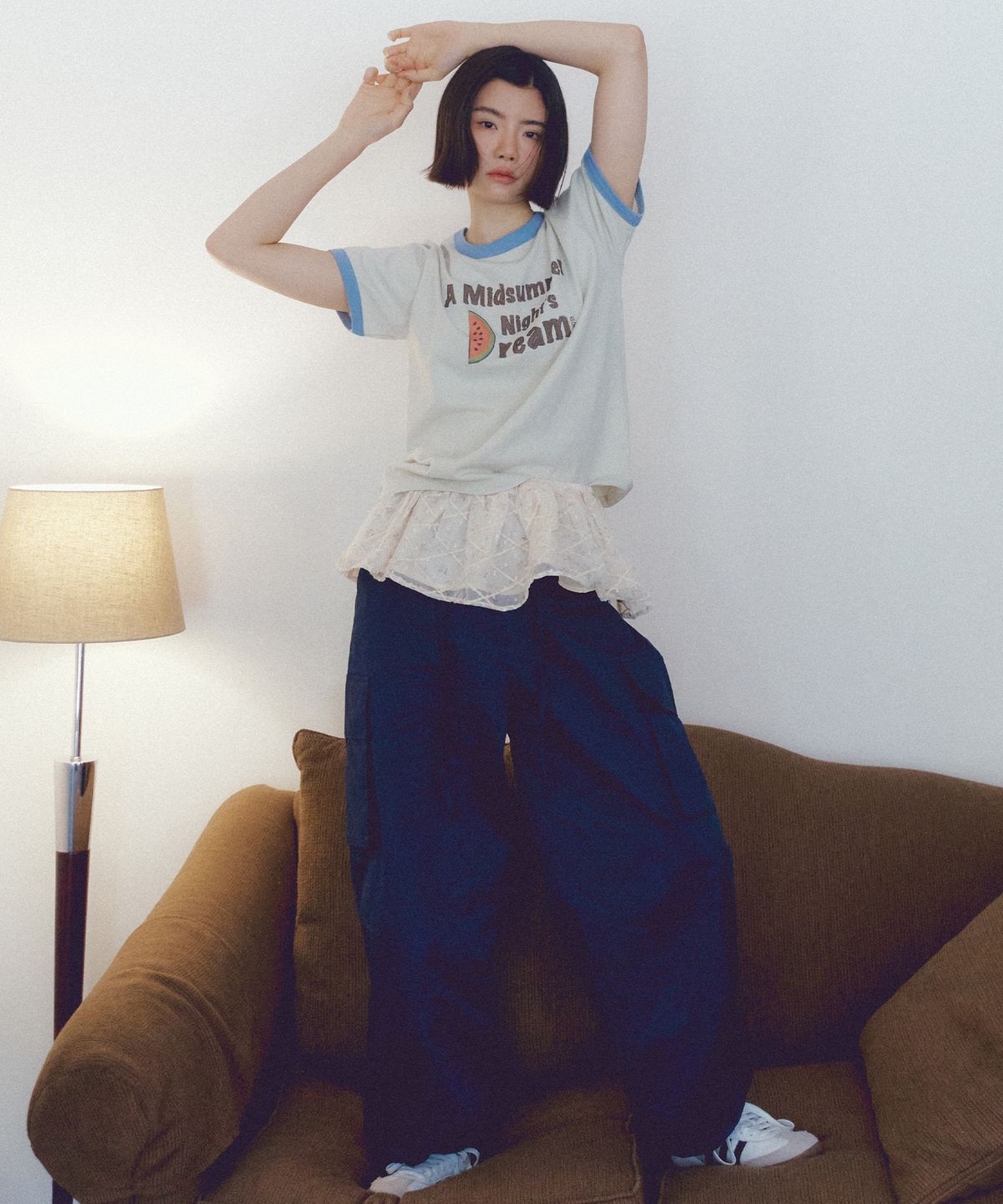 리올그(REORG) ASP LAYERED FLOWER MINI SKIRT BUTTER CREAM