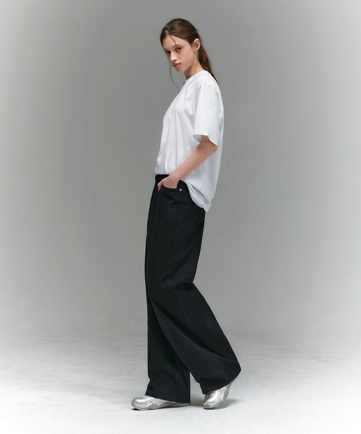 랜덤오프(RANDOMOFF) BTB : COMFY JEANS [SHADOW BLACK]