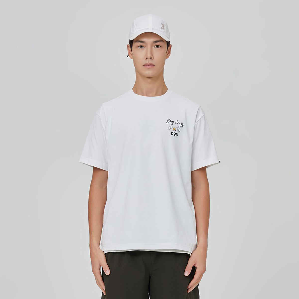 디오디(DOD) 소로나 스테이크레이지 그래픽 반팔 티셔츠 (OFF WHITE 2)
