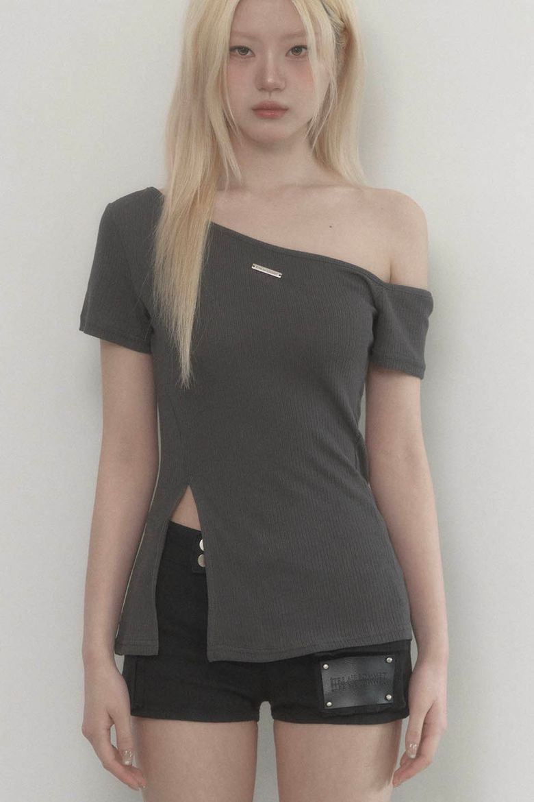 One-shoulder Basic Slit Top (Charcoal)