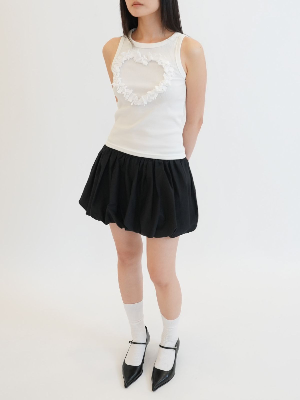 마이닝 컬렉터(MININGCOLLECTOR) Heart Punching Top, white