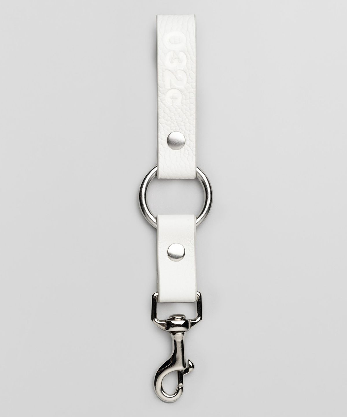 032씨(032C) (U) 레더 키체인 화이트 LEATHER KEYCHAIN WHITE