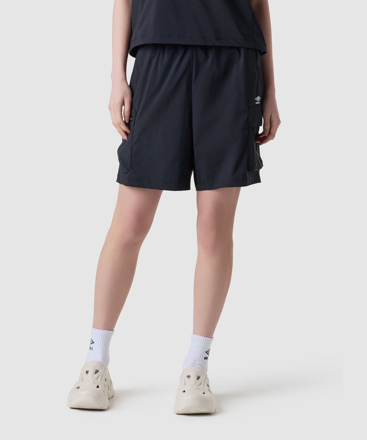 엄브로(UMBRO) 칠아웃 쿨링 5부 카고 반바지 블랙(UQ223CHP61)