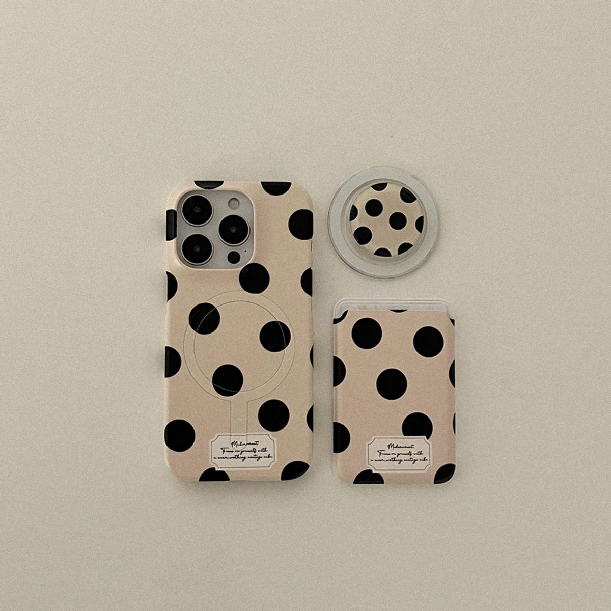 메이드모먼(MADEMOMENT) big dot glow 디자인 [맥세이프 하드 폰케이스]