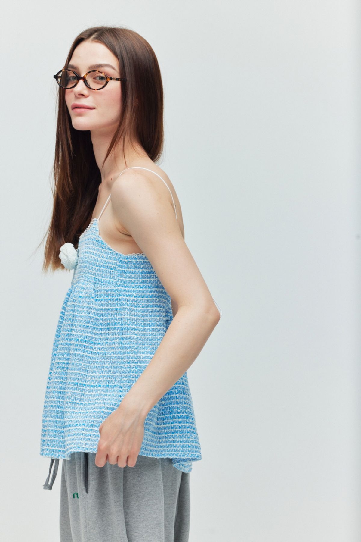 로지(ROSIE) tweed sleeveless top/light blue