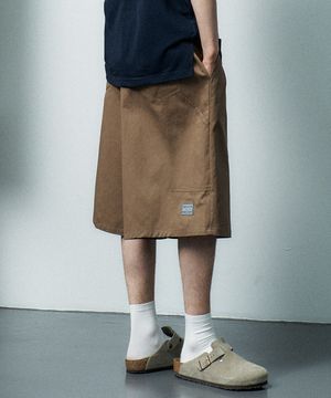 카펜터 버뮤다 밴딩 팬츠 브라운