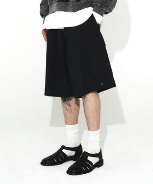 [런웨이] 시어서커 카고 버뮤다 팬츠_차콜