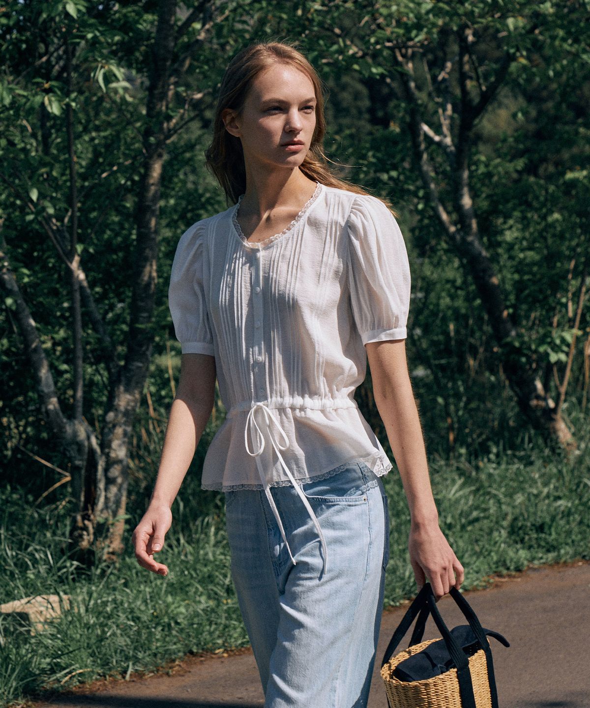 라메레이(LAMEREI) Pintuck String Blouse[LMBESUSH5309]-Off-White