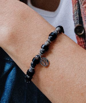 WSM018 Gray Gemstone Bracelet