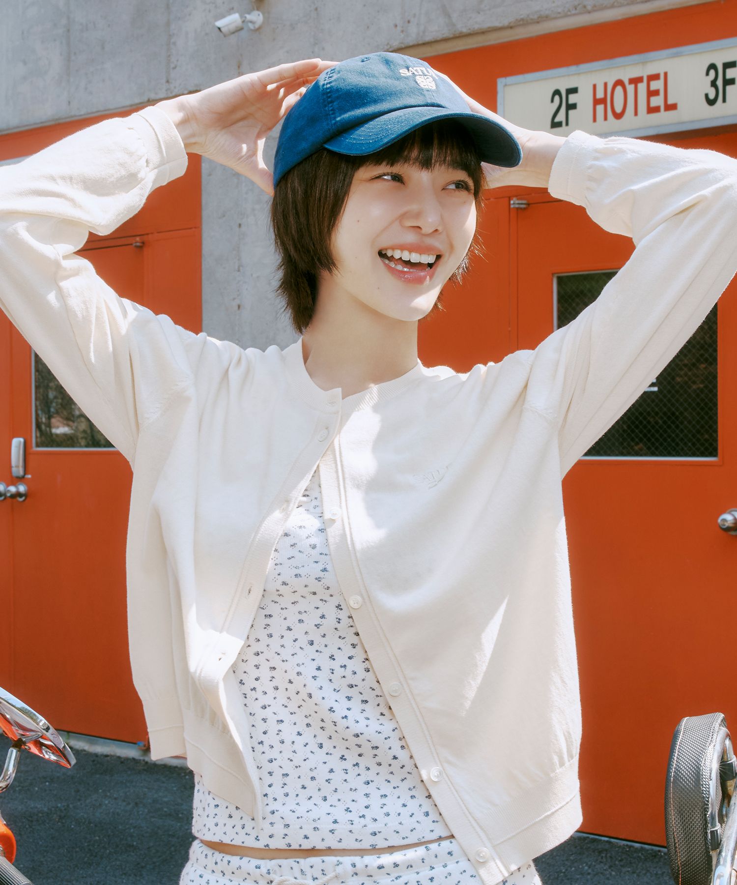 MUSINSA | SATUR Apero Logo Washed Ball Cap Navy