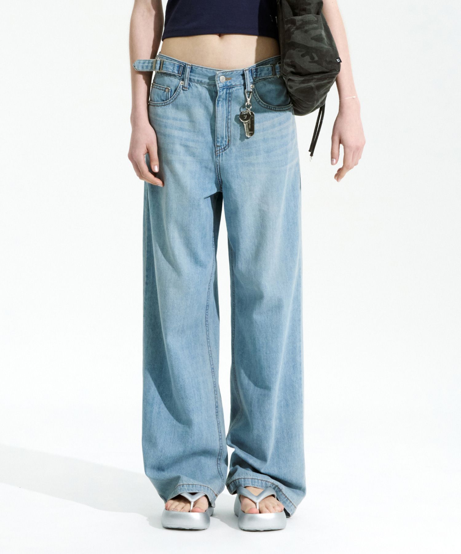 デニム・ジーパン LOW CLASSIC : 25SS / AIRY LOOSE-FIT JEANS (BLUE) Jodie Loose Fit Wide Leg Jean | Premium Italian Fabric