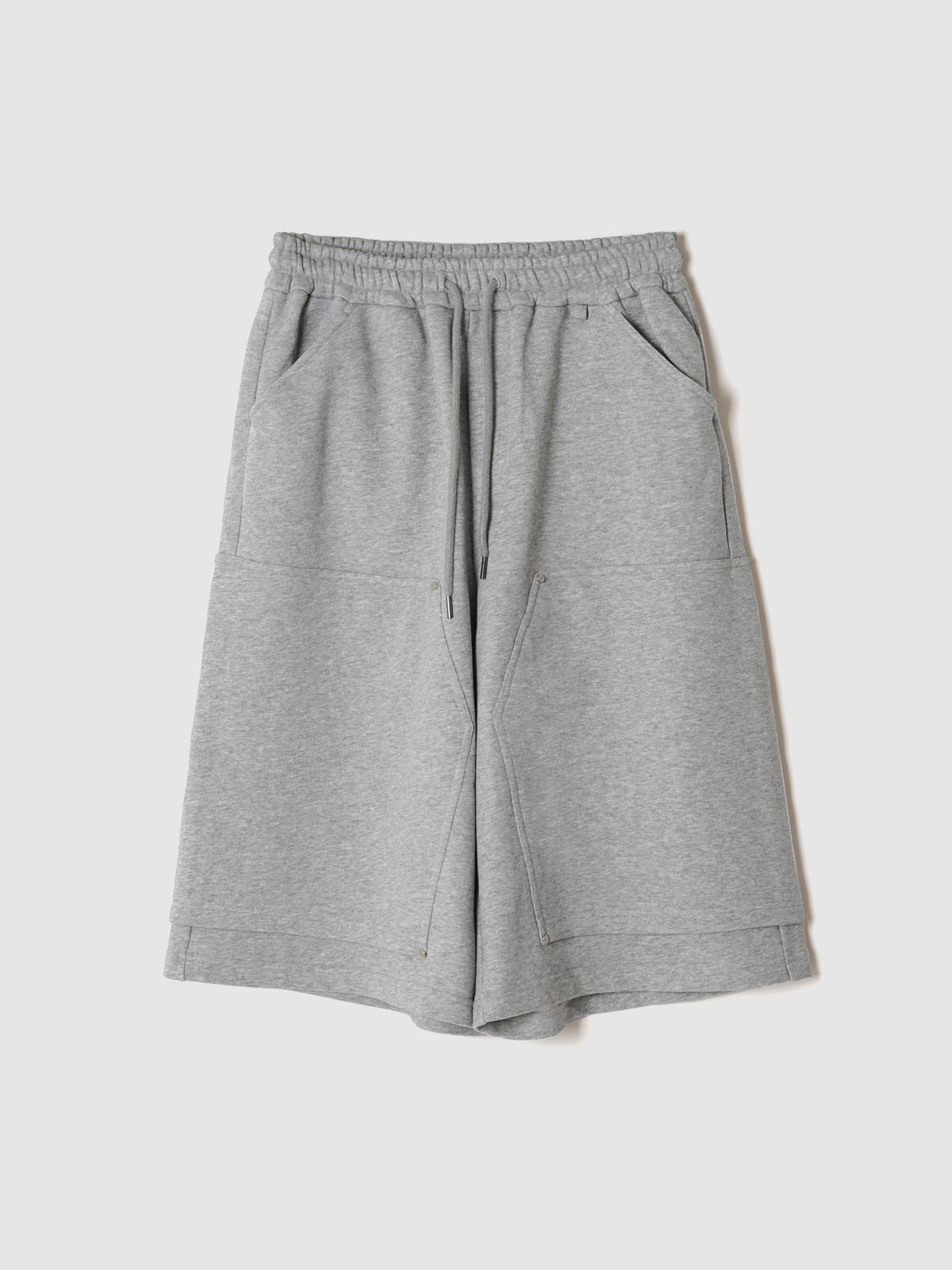 포커페이스(POKERFACE) DOUBLE KNEE BERMUDA SWEAT PANTS GREY