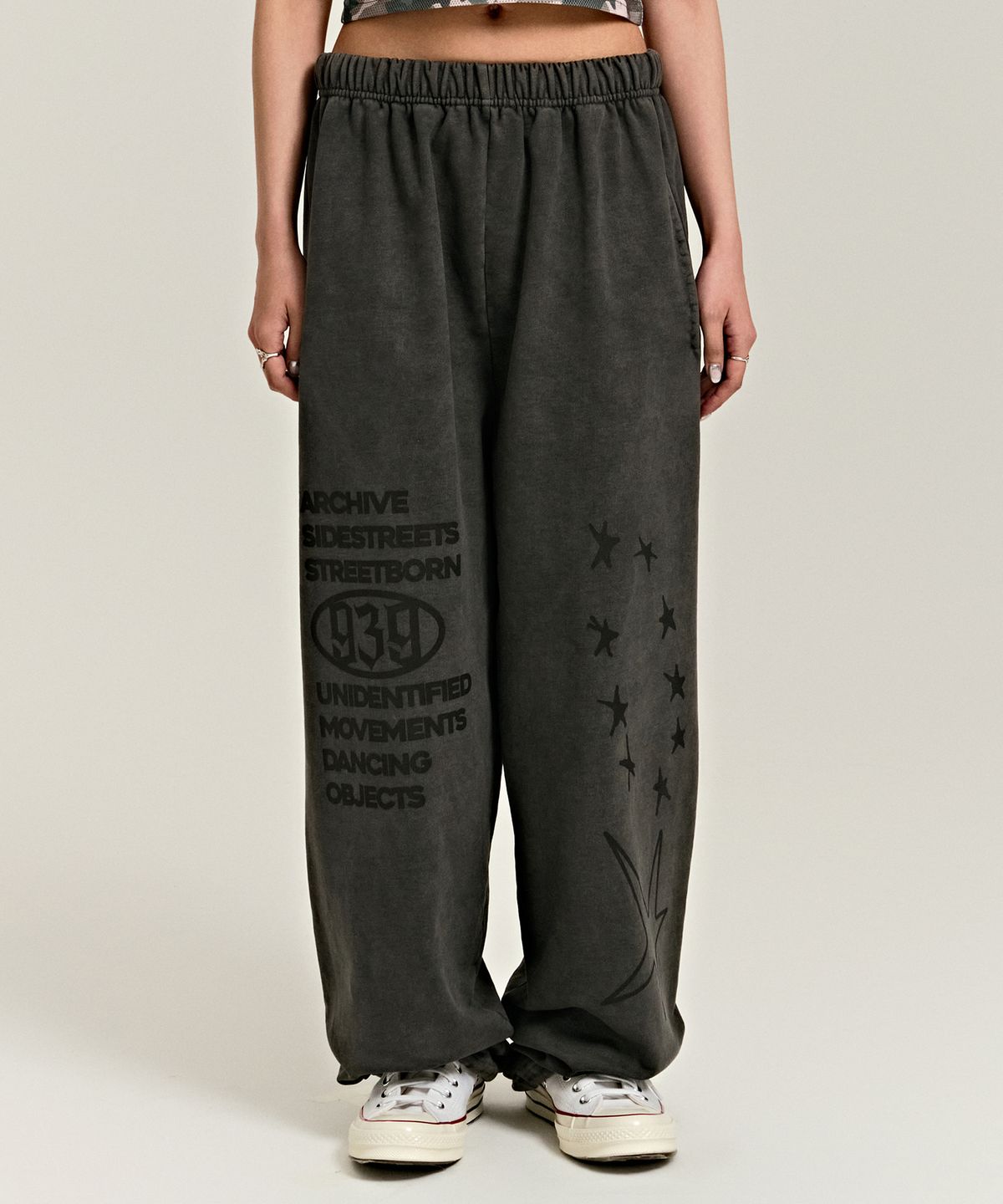 아카이브 볼드(ARCHIVE BOLD) 939 DYED OBJECT SWEAT PANTS (CHARCOAL)