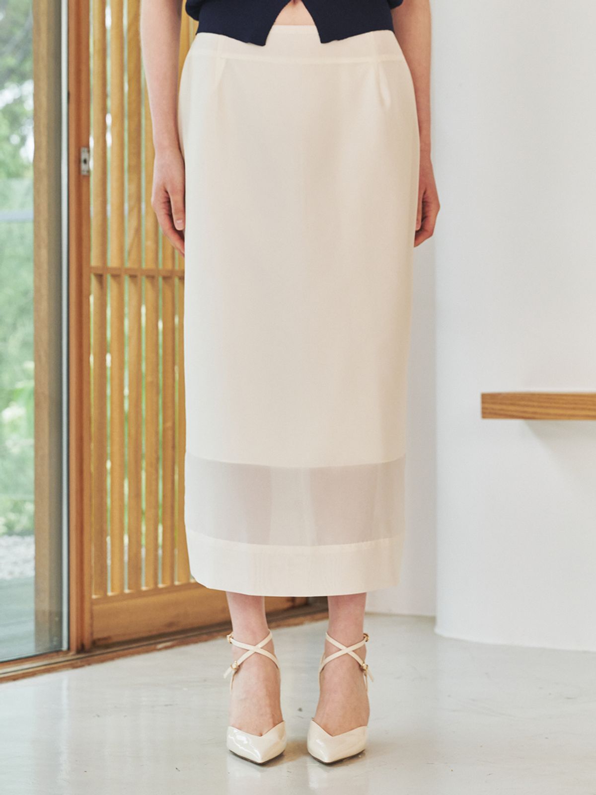 누브(NOUVE) 시스루 레이어드 스커트 - 크림 / See -Through Layered Skirt - Cream