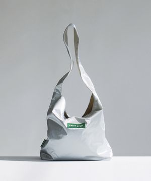 심풀 쇼퍼백 62 메탈릭 나일론 - silver